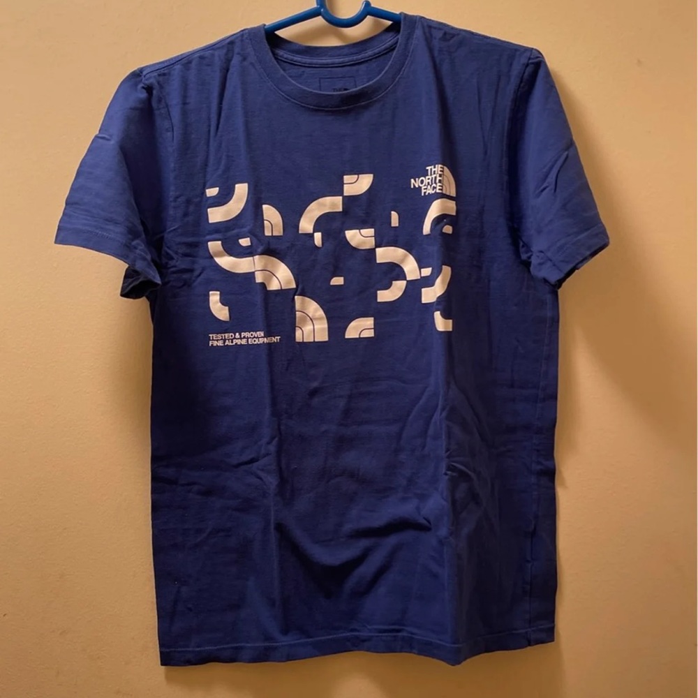 The North Face tee